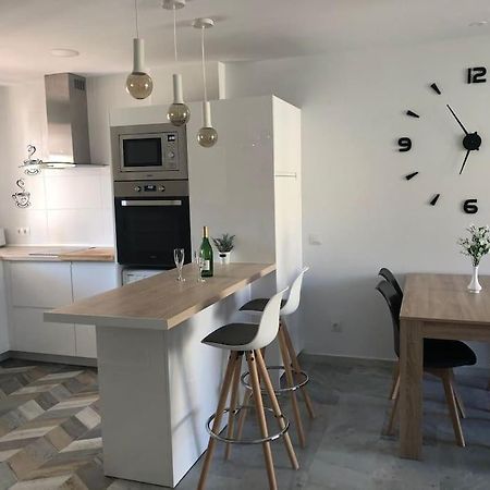 Encantador Apartamento Residencial Con Piscina Τορρεμολίνος Εξωτερικό φωτογραφία
