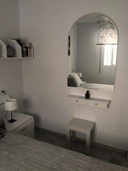 Encantador Apartamento Residencial Con Piscina Τορρεμολίνος Εξωτερικό φωτογραφία