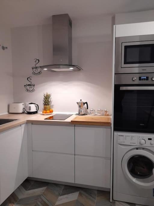 Encantador Apartamento Residencial Con Piscina Τορρεμολίνος Εξωτερικό φωτογραφία